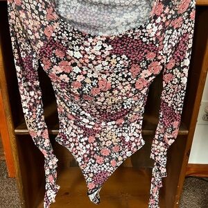 Square Neck Ruched Floral Print Long Sleeve Bodysuit
